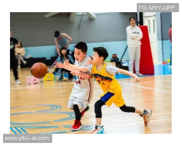 篮球明星Shawn的传奇之路与篮球梦想的追逐历程揭秘